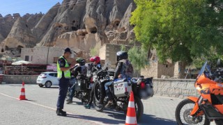 Aksarayda trafik jandarmaları motosiklet denetiminde