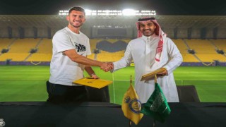 Al-Nassr, Aymeric Laporteyi kadrosuna kattı