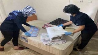 Alaşehirde evde bakım hizmeti yüzleri güldürüyor