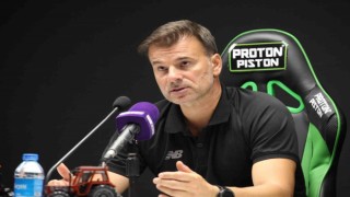 Aleksandar Stanojevic: “Kalecimiz sayesinde maç beraberlikle sonuçlandı”