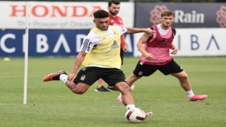 Alex Oxlade-Chamberlain, Beşiktaşta ilk antrenmanına çıktı
