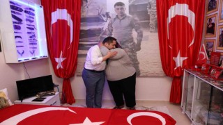 ALKÜ Rektörü Türkdoğan, şehit ailesiyle bir araya geldi