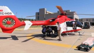 Ambulans helikopter, Licede kalp krizi geçiren 93 yaşındaki hasta için havalandı