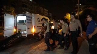 Antalyada boş arazide erkek cesedi bulundu