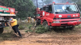 Antalyada orman yangınına 450 kişilik ekiple müdahale ediyor