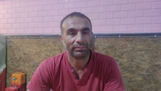 Arılarını kontrol ederken karşılaştığı hayvanları kayıt altına aldı