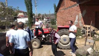 Asırlık yol kesme geleneği Tokatta yaşatılmaya devam ediyor