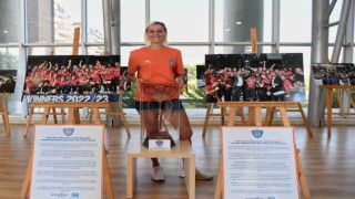 Avrupa Şampiyonunun final maçı kareleri sergi oldu