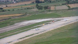 Aydında eğitim uçağı düştü: 2 yaralı