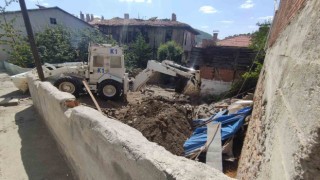‘Babam bahçeye bomba gömmüş iddiası polis ekiplerini harekete geçirdi
