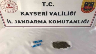 Baca Deliğinde Uyuşturucu Yakalandı