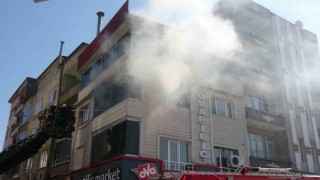 Bafrada ofis yangını korkuttu