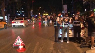 Bağdat Caddesinde kurallara uymayan motosiklet sürücülerine ceza
