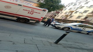 Bahçelievlerde kamyonet karşıya geçmeye çalışan çocuğa çarptı