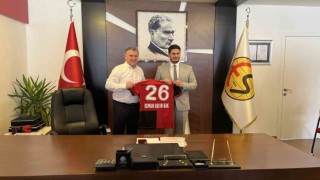 Bakan Bak: “Eskişehirsporun mazisindeki günlere dönmesi için destek vereceğiz”