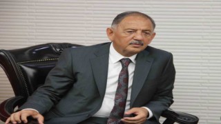 Bakan Özhaseki: Taviz yok. Fay kırığının geçtiği yerde sağlı sollu 65 metrelik bir hatta bina koyamazsınız