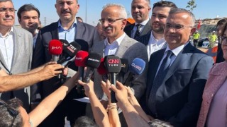Bakan Uraloğlu, Gaziantep Şehir Hastanesi Kavşağında incelemelerde bulundu