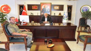 Bakkalcıoğlu, Garnizon Komutanı Yılmaz ve Kaymakam Altay ile bir araya geldi