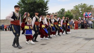 Bal Festivali devam ediyor