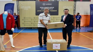 Balıkesirde 236 spor kulübüne malzeme desteği