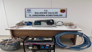 Balıkesirde define avcıları suçüstü yakalandı