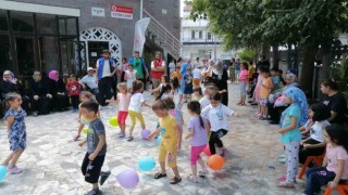 Balıkesirli gençler hem din eğitimi alıyor, hem spor yapıyor