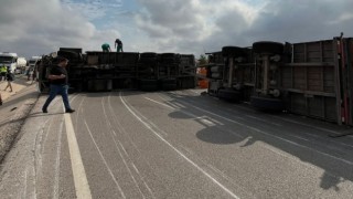 Bandırma-Çanakkale karayolunda trafik kazasında 3 kişi yaralandı