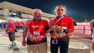 Başkan Akay, Atletizm Milli Takımını yalnız bırakmadı