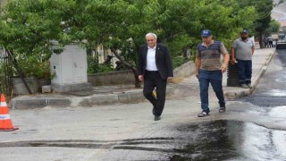 Başkan Bakkalcıoğlu 4 Eylül Mahallesindeki asfalt çalışmalarını yerinde inceledi