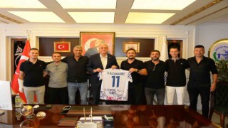 Başkan Bakkalcıoğluna Bozüyükspor Futbol Kulübünden ziyaret