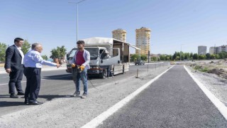 Başkan Büyükkılıçtan yeni yapılan yollara ‘bisiklet yolu vurgusu