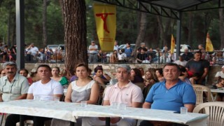 Başkan Oktay Aşure hayrına katıldı