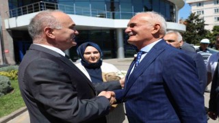 Başkan Özlüye yerel yönetimler desteği