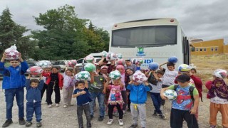 Başkan Yusuf Cengizden çocuklara jest