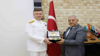 Başkan Zeybek: “Kent protokol üyeleri birlik ve beraberlik içinde çalışıyor”
