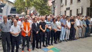 Beden eğitim öğretmeni defnedildi