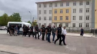 Beşiktaş Başkanı Çebinin fabrikasını 50 milyon dolandıran 4 kişi tutuklandı