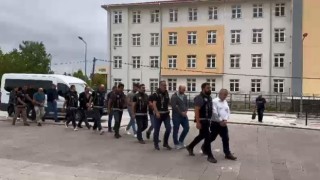 Beşiktaş Başkanı Çebinin Tekirdağda yöneticiliğini yaptığı fabrikayı dolandıran 11 kişi adliyede