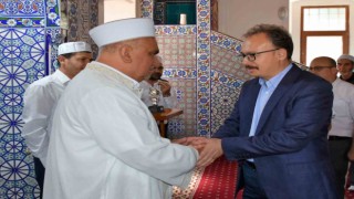 Bilecik Şerifpaşa Camiinde Saç-ı Şerif ziyarete açıldı