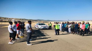 Bingölde jandarma trafik kuralları hakkında vatandaşları bilgilendirdi