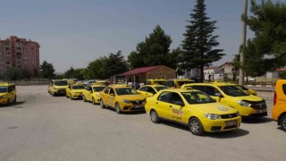 Burdurlu taksiciler eylem yaptı