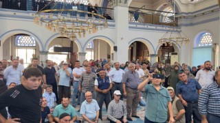 Burhaniyede Umre Hayrı yoğun ilgi gördü