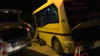 Bursada belediye otobüsüyle otomobil çarpıştı: 2 ölü