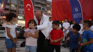 Bursada sahne, ‘adam olacak çocukların