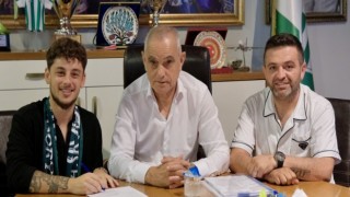 Bursasporda Çağatay Yılmazın sözleşmesi 2026ya kadar uzatıldı