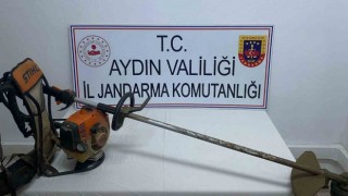 Çaldığı malzeme ile birlikte yakalandı