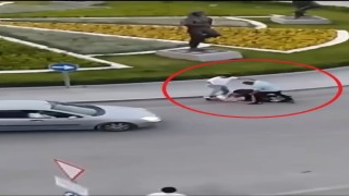 Çankırıda 3 kişinin yaralandığı bıçaklı kavga kamerada