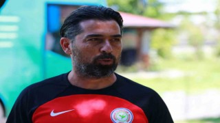 Çaykur Rizespor Teknik Direktörü İlhan Palut: “Hiçbir endişem yok”