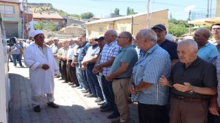 Cenazesi 13 gün sonra bulunan tıp fakültesi öğrencisi toprağa verildi