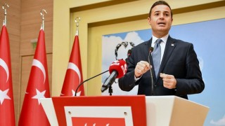 CHP’li Akın: Belediyelerimiz Çanakkale yangını için seferber oldu